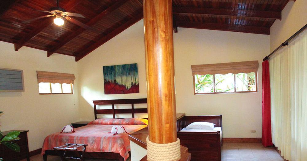 Jaco Hotel Docelunas Buitenkant foto
